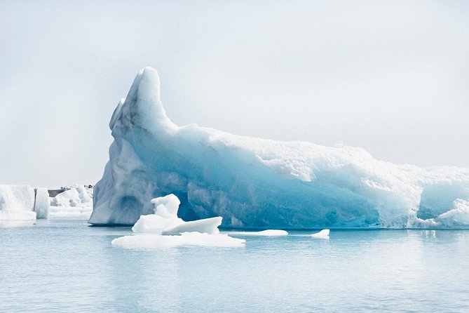 Reykjavik: Glacier Lagoon Boat Ride & South Coast Full Day Tour - Diamond Beach: Black Sand + Ice “Sparkle” in Short Time