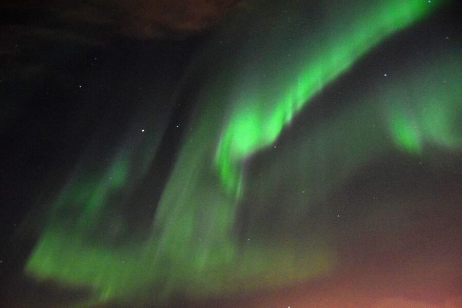 Reykjavik: Northern Lights Guided Boat Tour - Value Check: What $106 Covers (and What Doesn’t) for 2.5 Hours