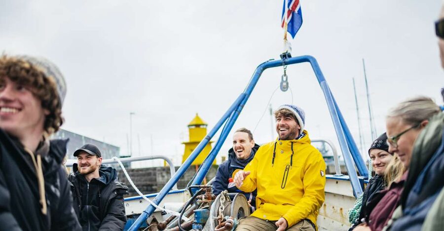 Reykjavik: Puffin Watching Boat Tour - From Old Harbour to Faxaflói Bay: the 1-hour plan that works