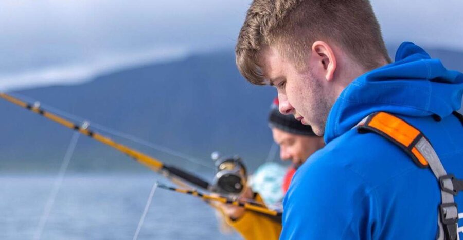 Reykjavik: Sea Fishing Boat Tour & BBQ with the Day's Catch - Why this sea fishing + BBQ setup feels so Iceland