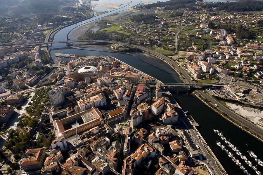 Rías Baixas: Guided Day Tour from Santiago with Boat Ride - Lanzada Beach and A Lanzada chapel: coastline photos with a culture stop