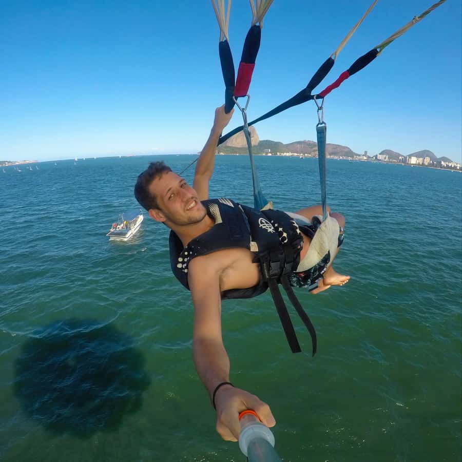 Rio de Janeiro: 2-Hour Boat Trip with Parasailing - Key things to know before you parasail in Rio