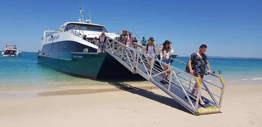 Rosslyn: Great Keppel Island Glass Bottom Boat Tour - Key Things I’d Prioritize