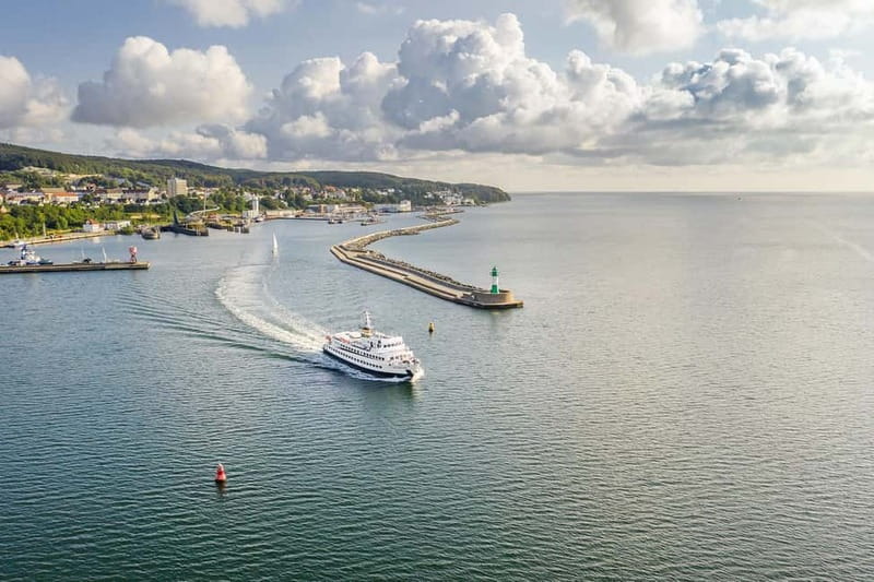 Rügen: Boat Trip to Kreideküste and Königsstuhl - Chalk coast on the move: why this cruise feels different