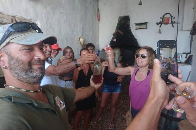 Safari & Boat Tour - Mountains & Dolphins - What the Best Guides Do: Names You Might Hear on the Mic