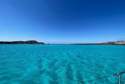 Sailing boat tour in the Maddalena Archipelago - Itinerary flow: from Porto Palau viewpoints to swimming breaks