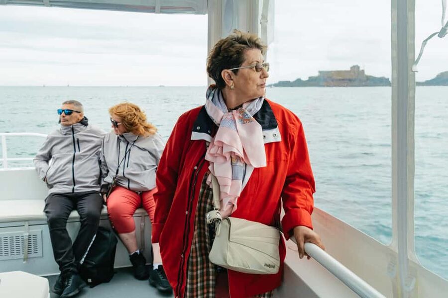 Saint-Malo: Guided Boat Tour with Local Captain - Price and value: what $46 buys you in real experience