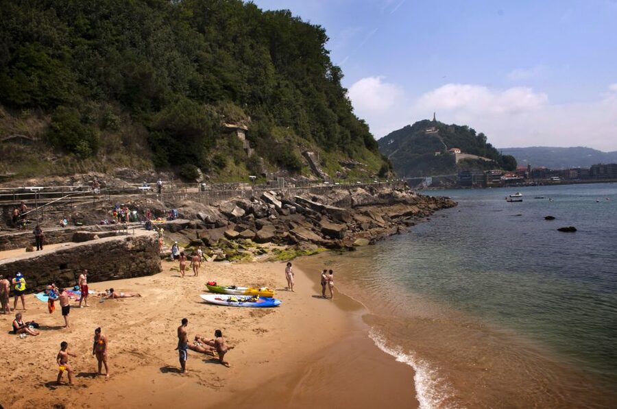 San Sebastian: Boat Tour with Stop at Santa Clara - Price and value: what you’re really paying for at around $9