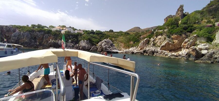 San Vito Lo Capo: Boat Trip with 3 Swimming Stops and Snacks - Faraglioni di Scopello and Tonnara di Scopello: The Finale With the Iconic Rocks