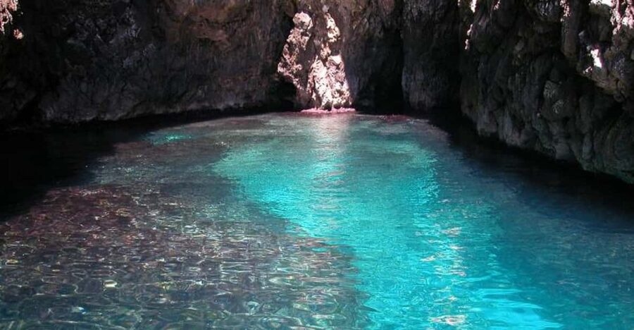 Santa Maria di Leuca: Caves Boat Tour - Meeting at Porta del Porto: Find It Fast, Then Get Comfortable