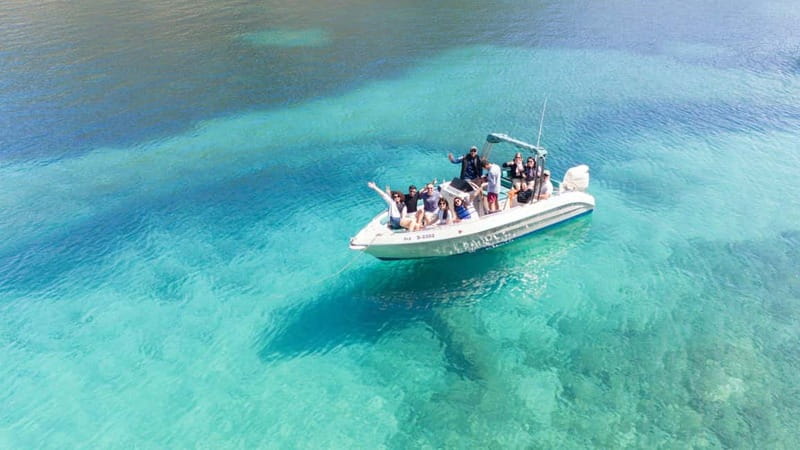 Saranda: Boat Tour to 7 Destinations with Beach Umbrella - Meeting in Saranda and How the Boat Day Flows