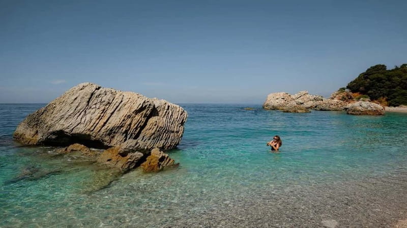 Saranda:Boat Tour to Kroreza with snorkelling,&umbrellas - What you should bring (so the day stays easy)