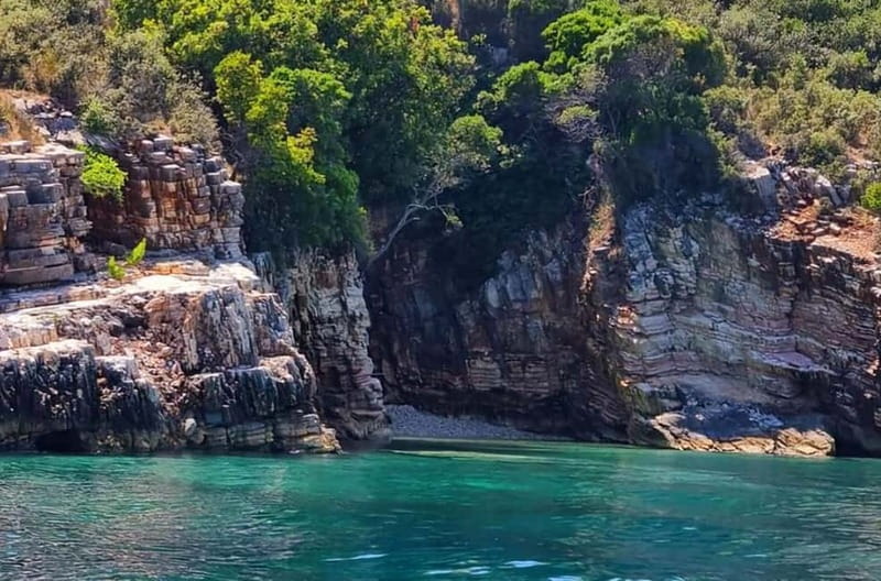 Sarandë: Boat Tour at Kroreza & Hidden Caves with Snorkeling - Key points to know before you go