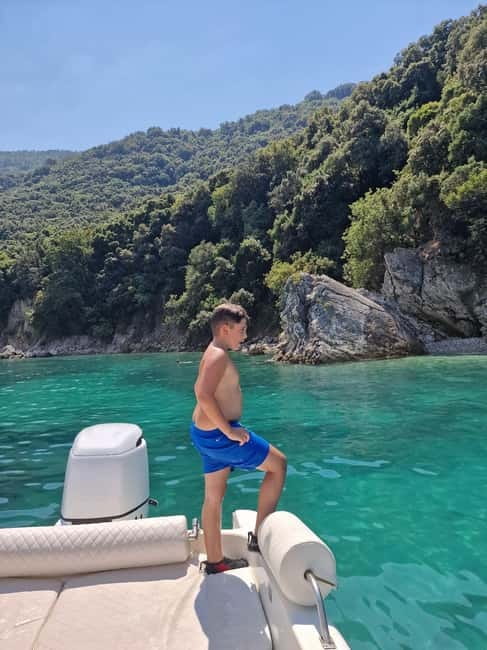 Sarande: Boat Tour to Krorez with Snorkle&Drinks&Swimming - The 330-minute pacing: fast rides, short breaks, and long swims