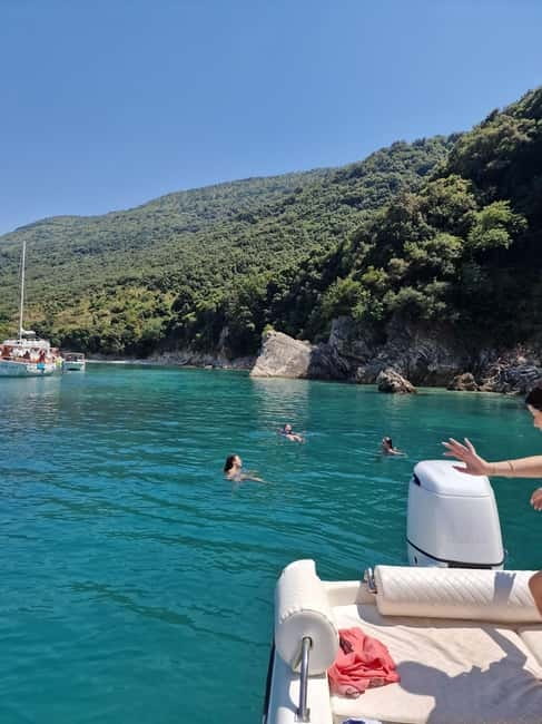 Sarande: Boat Tour to Krorez with Snorkle&Drinks&Swimming - Drinks, food rules, and your practical packing list