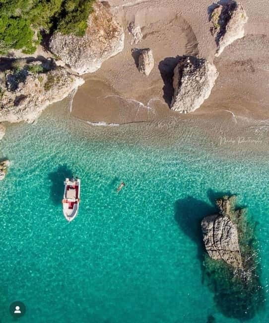 Sarandë:Krorez Boat Tour with Free Umbrella&Snorkelling mask - Plazhi i Ushtarit and Qefal: Short Stops With Scenic Payoff