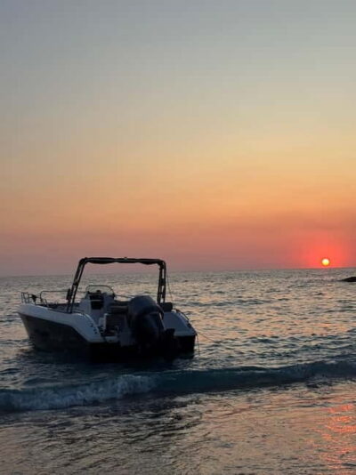 Sarandë: Sunset boat tour with local wine - Meeting Kristal Boat Tours without the stress