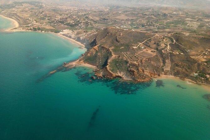 Scala dei Turchi in 3.5 hours, boat tour with stops for swimming - Stop 3: Torre di Monterosso and mineral-water vibes