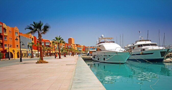 Scuba Diving Full Day Boat Trip for beginners With Lunch & Transfer – Hurghada - First underwater stop: what beginners should expect