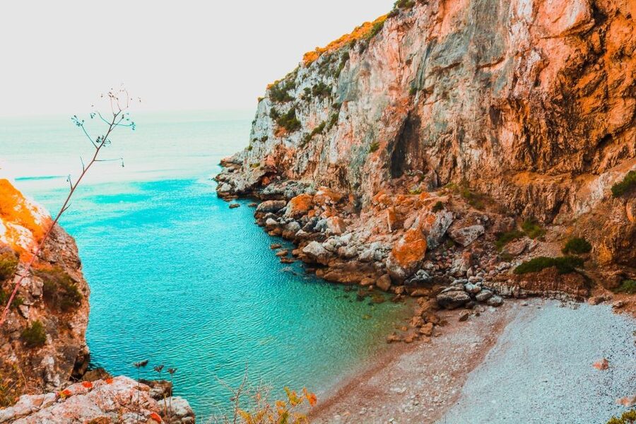 Sesimbra: Arrábida Beaches & Caves Boat Tour with Snorkeling - Stop 2: Praia da Mijona (short, scenic, worth the cruise time)