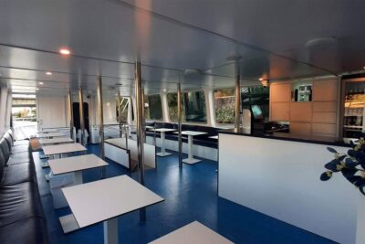 Seville: Guadalquivir Boat Tour with Optional Lunch/Dinner - Boarding at Muelle Nueva York: Find the Juan Sebastián el Cano Statue First