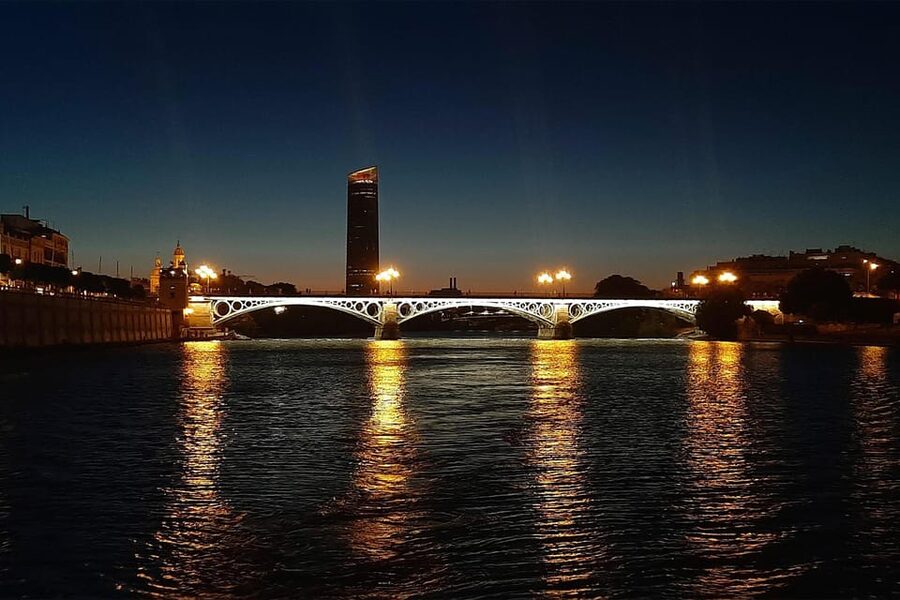 Seville: Guadalquivir Boat Tour with Optional Lunch/Dinner - Value Check: Is $29 Actually Worth It?