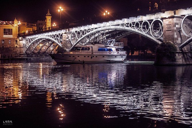 Seville: Guadalquivir River Cruise with Lunch or Dinner - The cruise route: landmarks you’ll recognize from the water