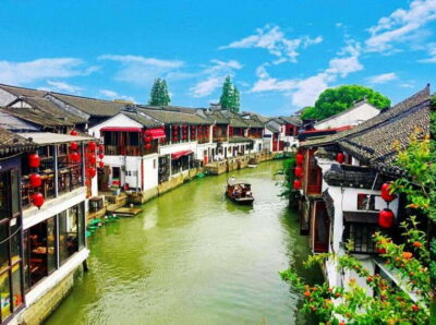 Shanghai: Zhujiajiao Private Tour w/ Boat Ride & Garden - Getting Picked Up in Shanghai (And Actually Feeling Unhurried)
