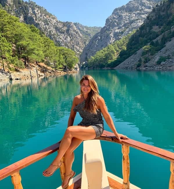 Side/Alanya: Green Canyon Boat Trip w/Unlimited Soft Drinks - Oymapınar Dam Lake Stop and the Ancient Bridge Moment