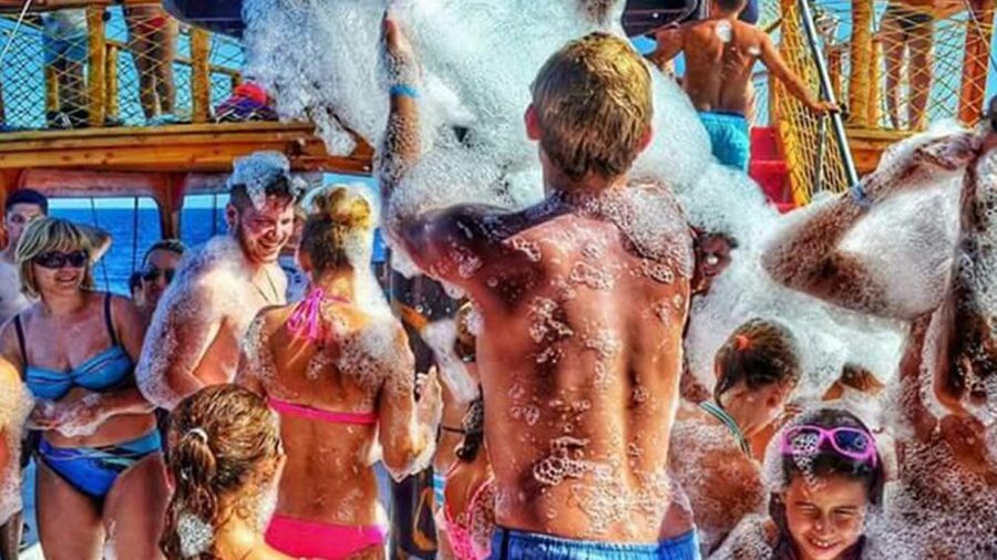 Side: Dolphin Island Boat Tour w/ Lunch & Foam Party - Manavgat River cruise: the calm start before the stops