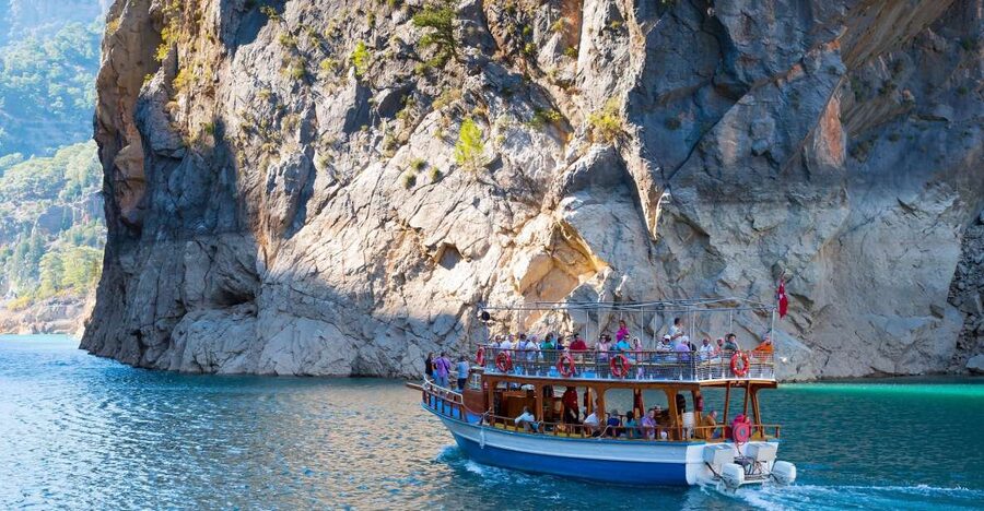 Side: Green Canyon Jeep and Boat Tour with Lunch - Green Canyon viewpoints: the ride slows just enough to appreciate the views