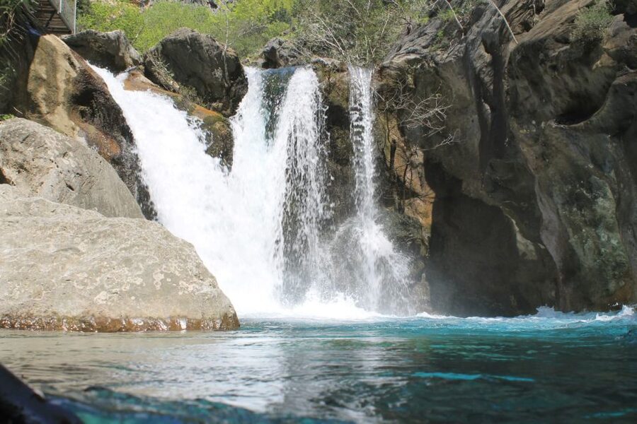 Side: Green Lake Boat Tour, Swimming, and Oymapinar Dam - Guide style and languages: the difference between a good day and a great one