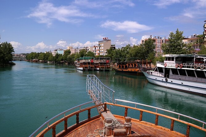 Side Lazy Day Boat Trip - Three swimming opportunities: more water time, less waiting