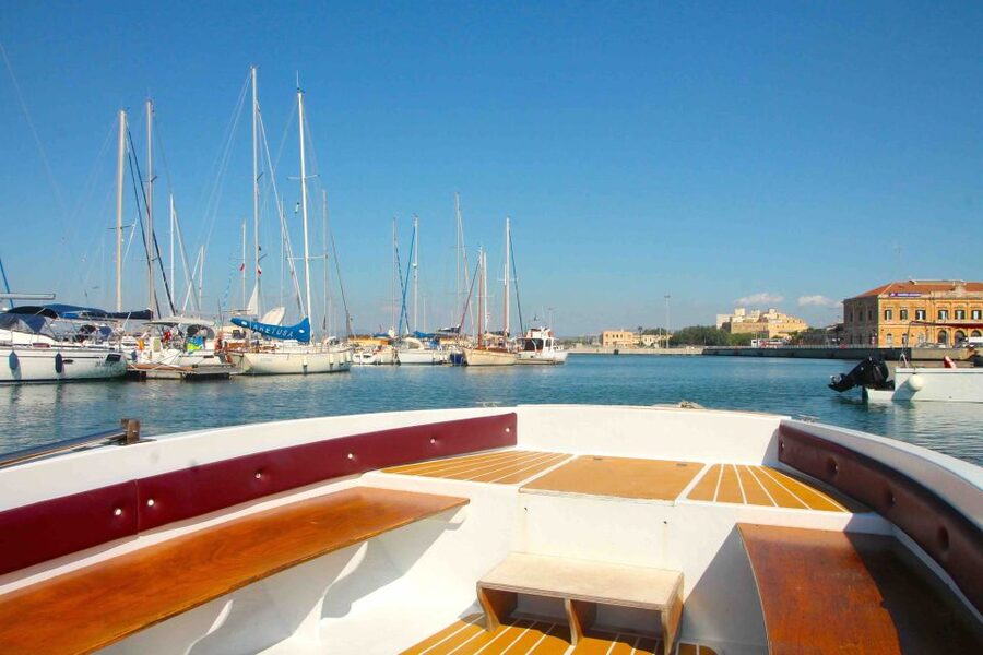 Siracusa: Ortygia Island Boat Tour with Grotto Visit - Price and value: is $29 for 1 hour actually fair?