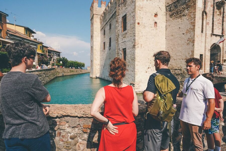 Sirmione: Village Highlights Walking & Lake Garda Boat Tour - From the InfoPoint to the water: meeting your guide in Sirmione