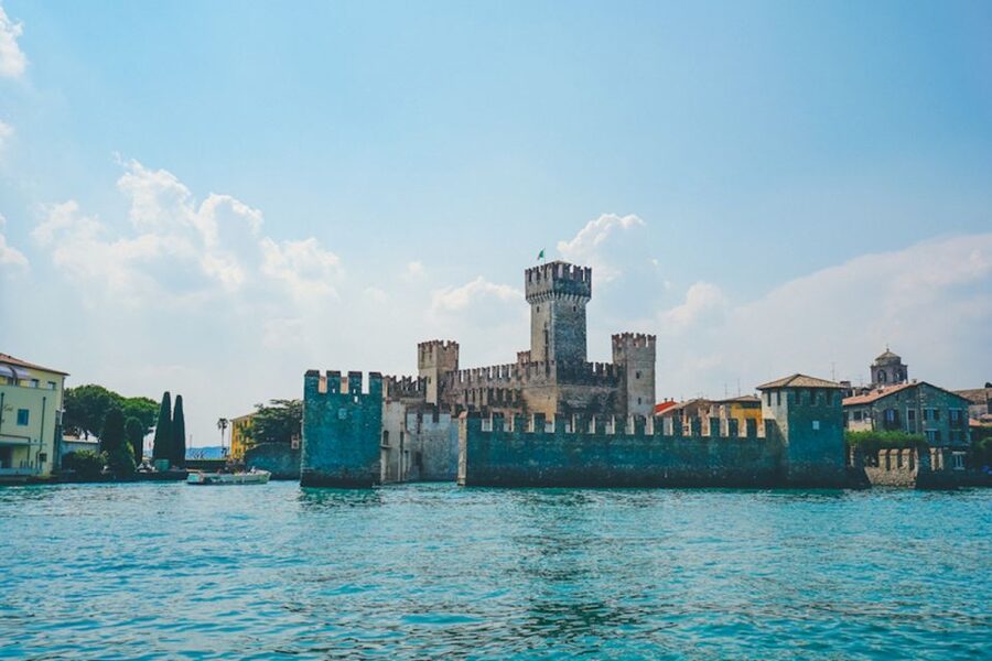 Sirmione: Village Highlights Walking & Lake Garda Boat Tour - Grotte di Catullo from the water: what to notice (and why it matters)