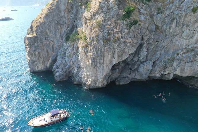 Small Group Boat Tour: Discover the Amalfi Coast from Positano - Sails under the Lovers’ Arch and what “natural arch” really means