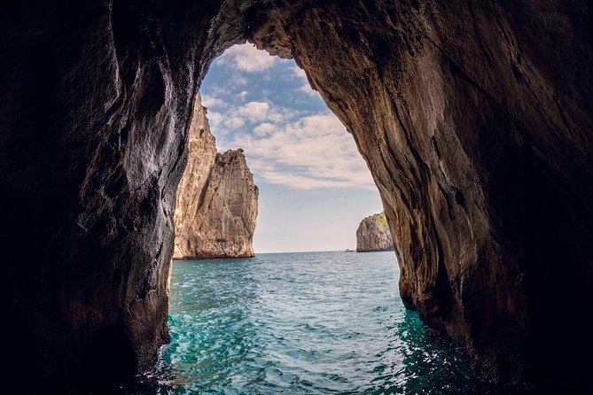 Small Group Capri Island Boat Ride with Swimming and Limoncello - White Grotta Stop: A Short Ride That Sets the Tone