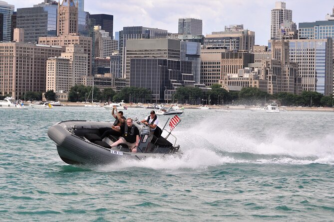 Small-Group Sightseeing Boat Tour in Chicago - Why a 6-Person RIB Cruise Beats Big Boat Chicago Tours