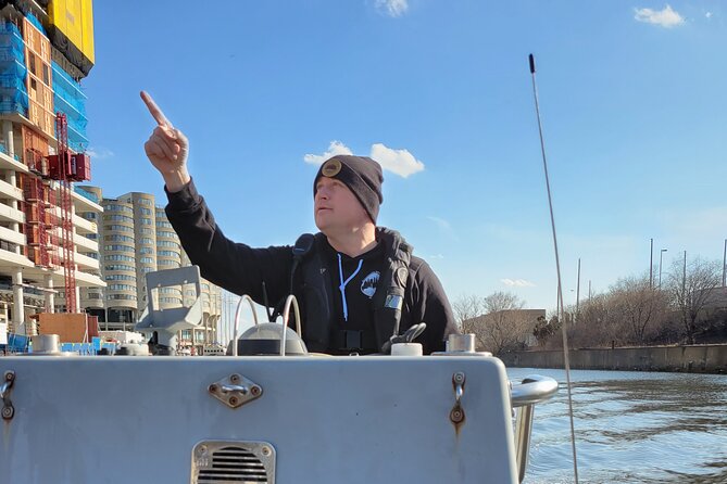Small-Group Sightseeing Boat Tour in Chicago - Soldier Field View: More Than a Stadium Spot