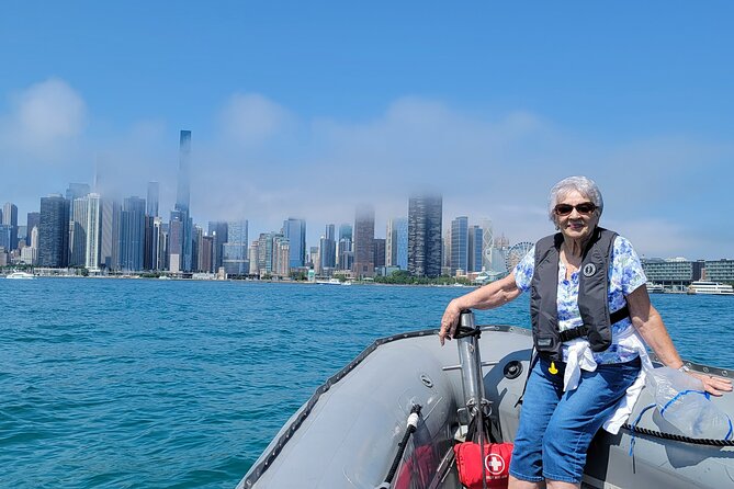 Small-Group Sightseeing Boat Tour in Chicago - Skyline Photos Without the Herd: Willis, Tribune, Wrigley, and More