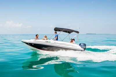Snorkel & Millionaire Row - Private Miami Boat Tour w/ Drinks - Millionaire Row Cruise: Celebrity Homes and the Privacy Factor