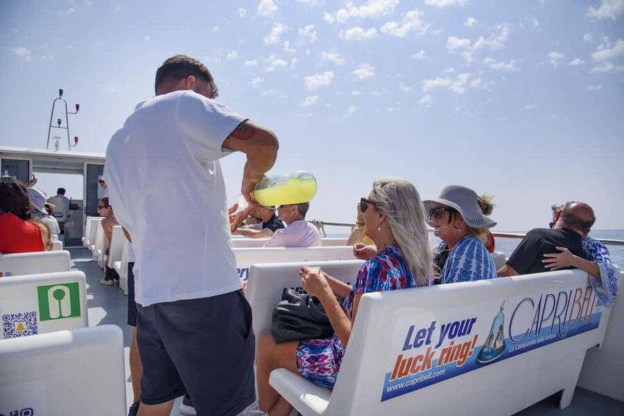 Sorrento: Full-Day Boat Tour to Positano, Amalfi and Ravello - Ravello Option: Villa Rufolo Gardens and the Traffic Reality