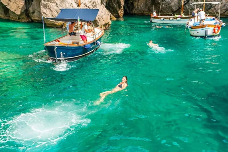 Sorrento: Positano & Amalfi Coast Small-Group Boat Tour - Positano Free Time: 75 Minutes for Beaches and Photo Ops