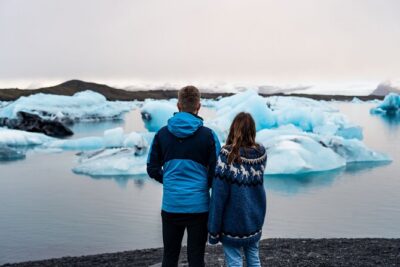 South Iceland and Glacier Lagoon: Jökulsárlón with Boat Tour - Waterfalls that set the tone: Seljalandsfoss and Skogafoss