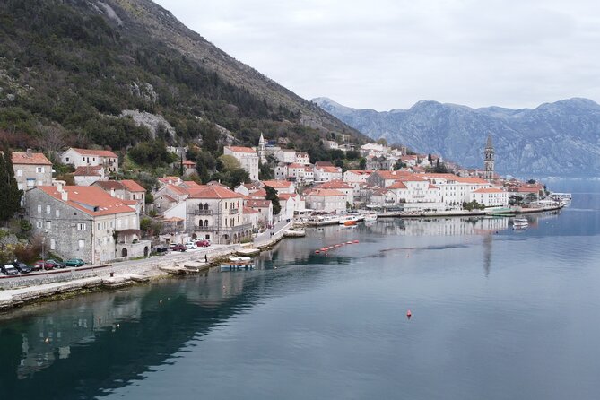 Speed Boat Trip: Kotor Bay attraction , Blue Cave and beach time - Blue Cave swimming and snorkeling: how to make 20 minutes count