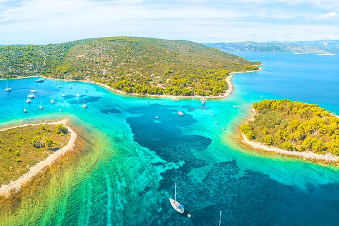 Split: Blue Lagoon & 3 Islands Speedboat Tour - Small group - Blue Lagoon Beach and Snorkeling Time: The Main Event