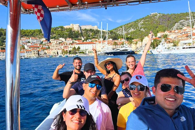 Split: Blue Lagoon & 3 Islands Speedboat Tour - Small group - Boat Comfort, Jackets, and What Your Body Should Expect