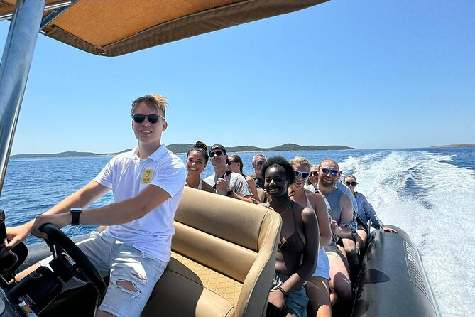 Split: Blue Lagoon, Hvar, Brač, 6 Islands Boat Tour - Small Group - Blue Lagoon/Krknjasi Bay and Labadusa Beach: the Water-Lover Finish