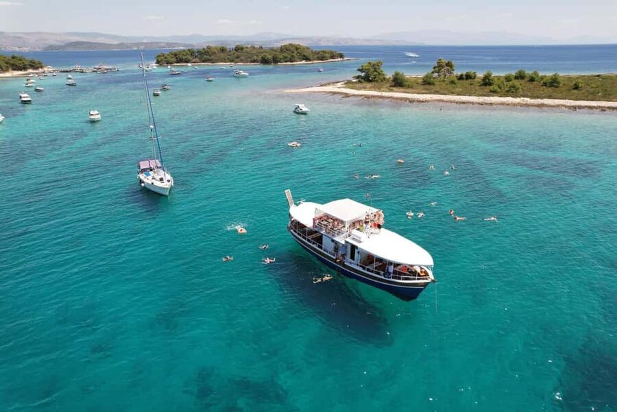 Split: Blue Lagoon&Šolta boat tour with Food&Drinks (2026) - The Ride Past Čiovo: Scenic Time Without the Pressure